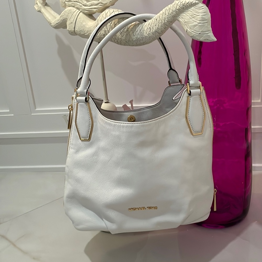 White Michael Kors Purse